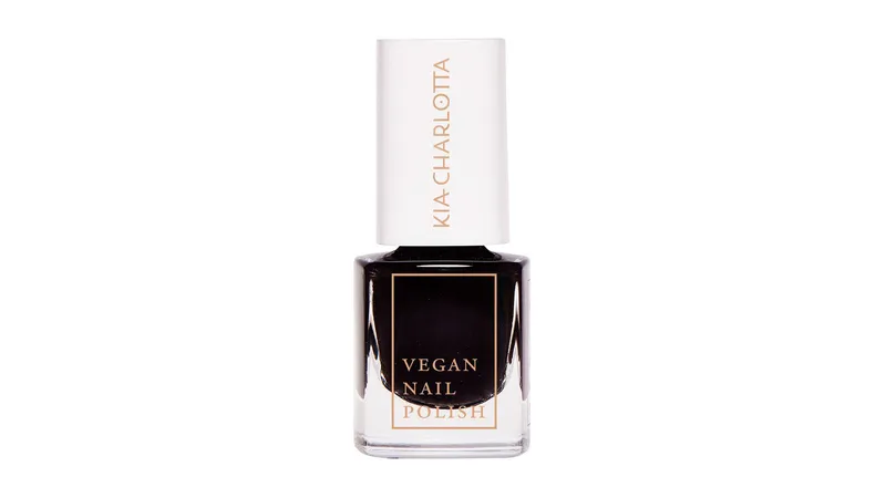 Kia-Charlotta, Veganer Nagellack A Brave Soul (Schwarz), Bis zu 87% natürlich, 100% pflanzliche Lösungsmittel, Zertifiziert Vegan, Made in Germany, Premium Qualität, 5ml von tvey GmbH