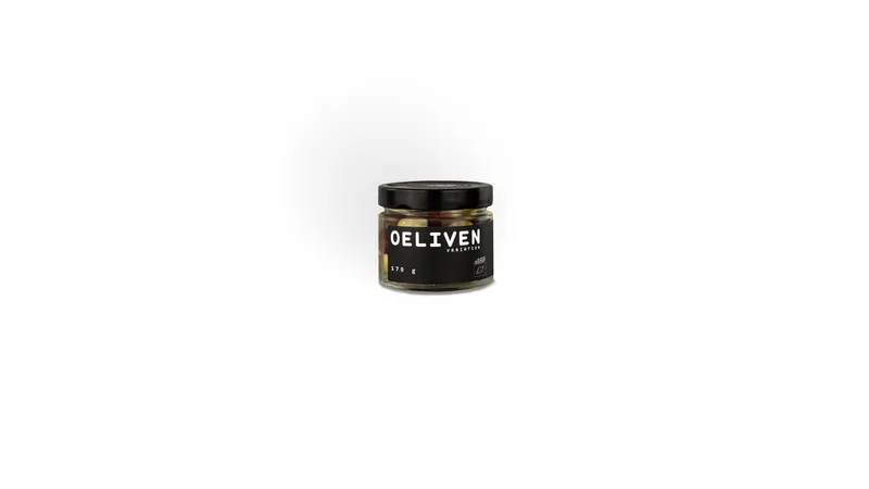OELIVEN - eine Variation aus biozertifizierten Kalamata-Oliven ( 50% ) und biozertifizierten Chalkidiki-Oliven ( 50% ). Veredelt mit nativem sortenreinem selbsterzeugtem biozertifiziertem Koroneiki-Olivenöl extra, Salz, Oregano, Thymian und Rosmarin.   Gallerie Bild 1