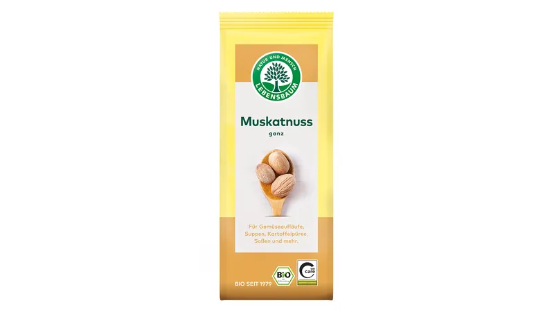 Muskatnuss, ganz