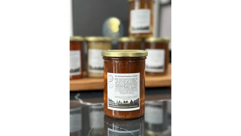 Bio-Geflügelfrikadelle mit Soße von Das tapfere Bäuerlein GmbH Gallerie Bild 1