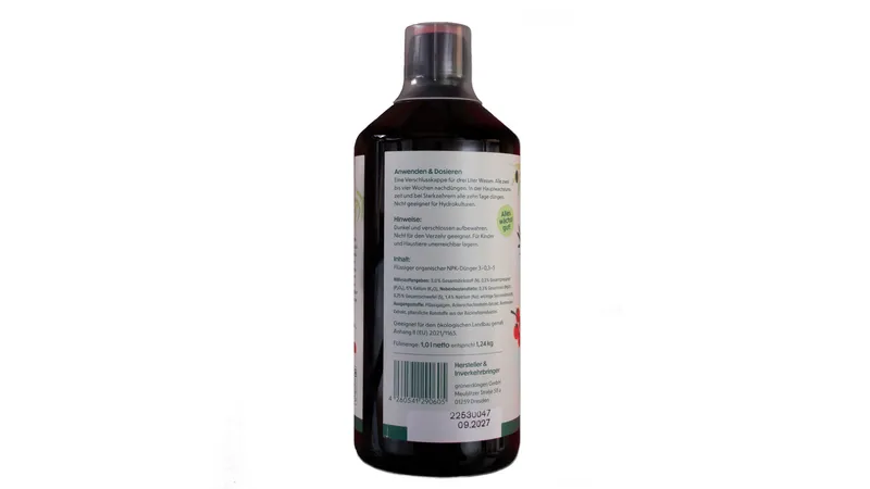 KleePura BioFlüssigdünger, rein pflanzlich, für Balkon- und Kübelpflanzen perfekt für Zierpflanzen, Naschobst, Kräuter & Gemüse