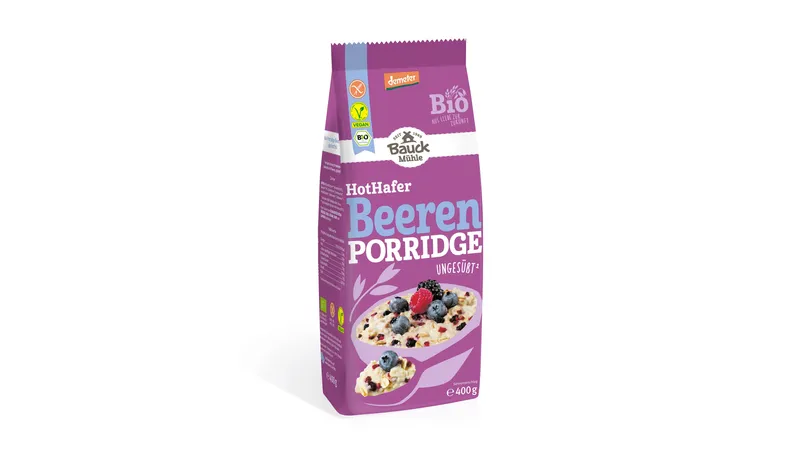 Hot Hafer Beeren Porridge