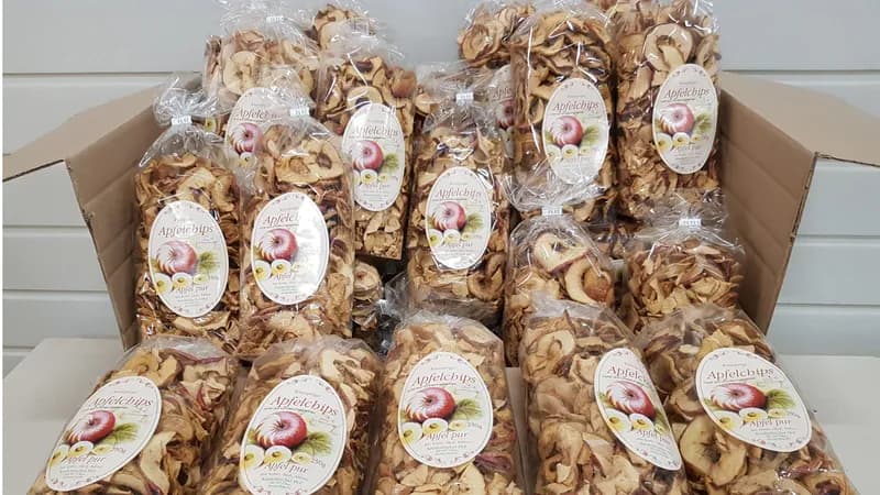 Bio Apfelchips: Karton mit 40 Päckchen à 250 g von Kredenbacher Hof GmbH & Co. Sonnenblumen KG