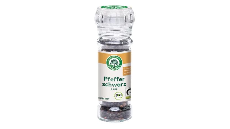 Pfeffer schwarz, ganz